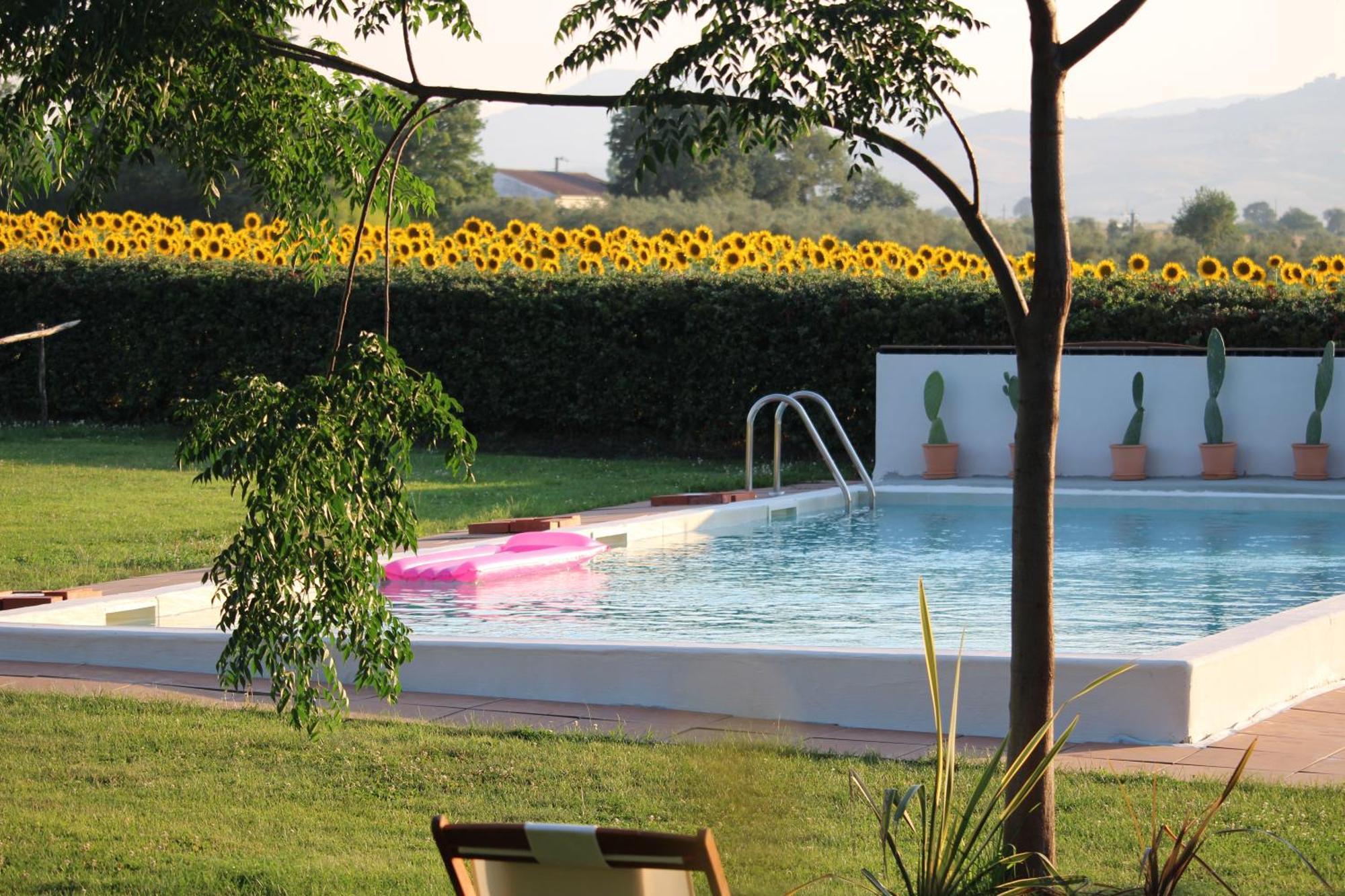 Agriturismo Essentia Dimora Rurale Larino Eksteriør billede